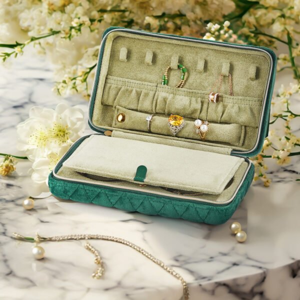 Elegant & Luxurious Travel Jewelry Box — Your Jewelry’s Trusted Companion on the Go - Image 5